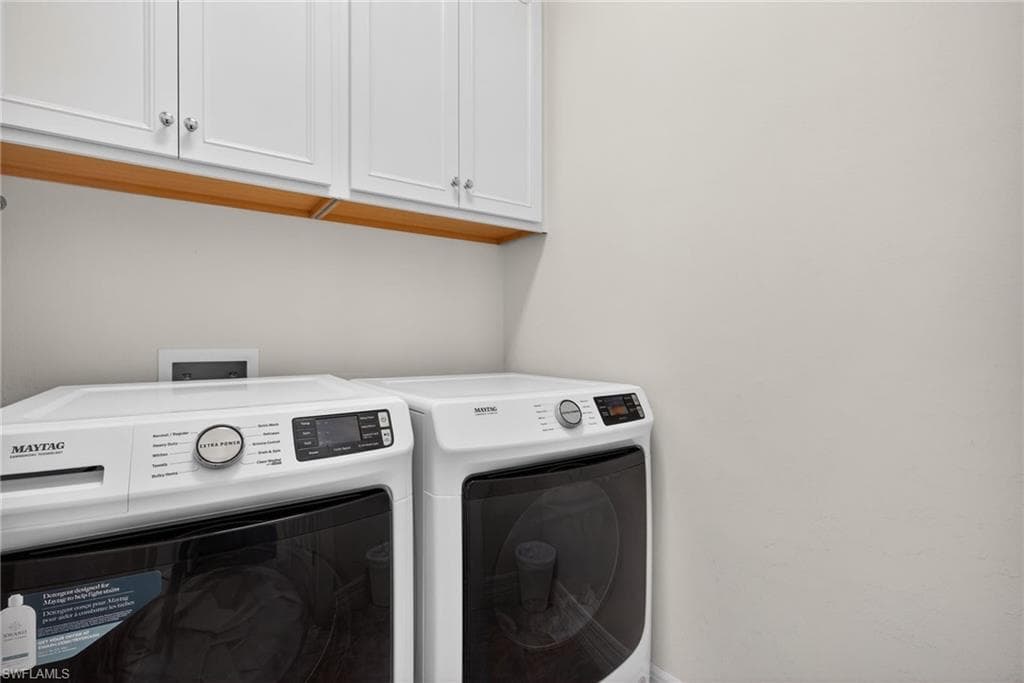 11268 Carlingford RD-22