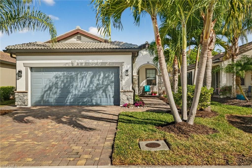 11268 Carlingford RD-26