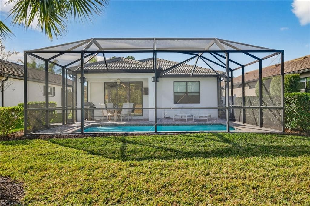 11268 Carlingford RD-25