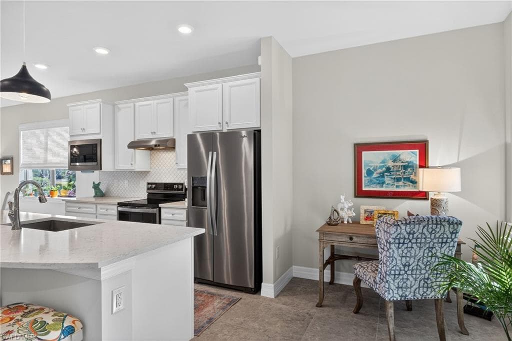 11268 Carlingford RD-6