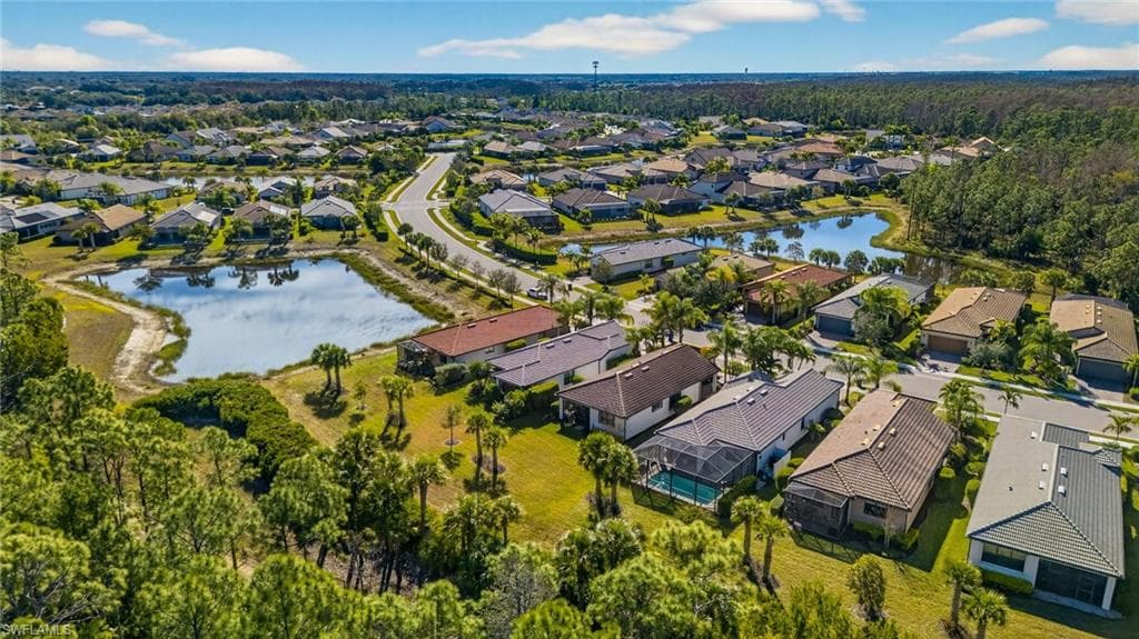 11268 Carlingford RD-32