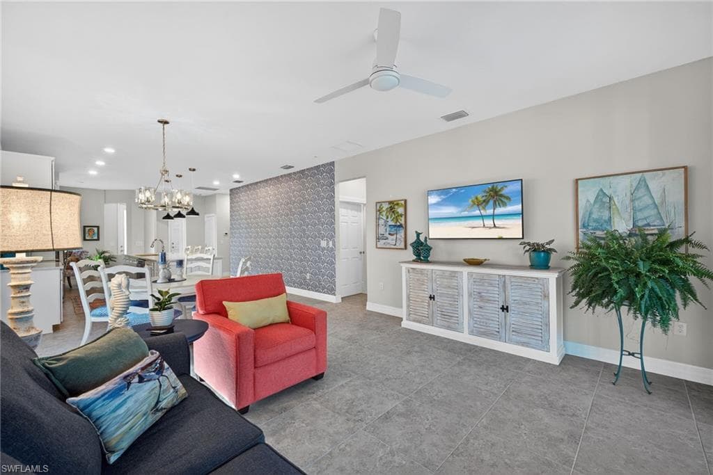 11268 Carlingford RD-13