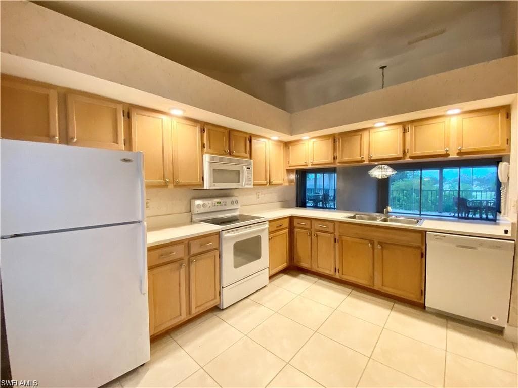 1427 SW 47th TER # 202, CAPE CORAL FL 33914-2