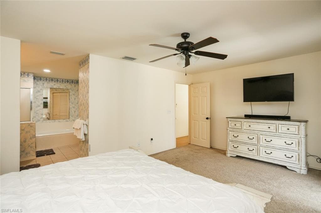 7775 Scarlet CT, NAPLES FL 34104-18