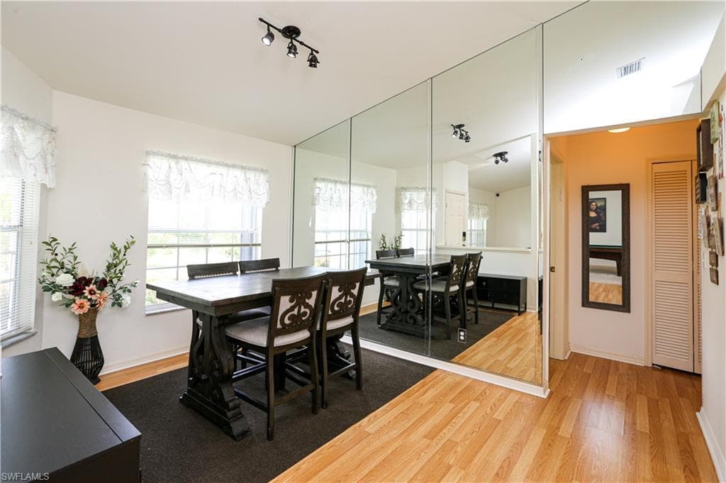 7775 Scarlet CT, NAPLES FL 34104-3