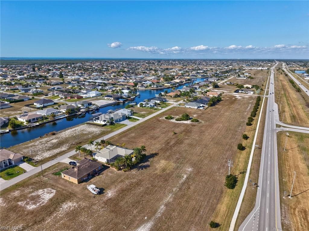 109 NW 32nd PL, CAPE CORAL FL 33993-8