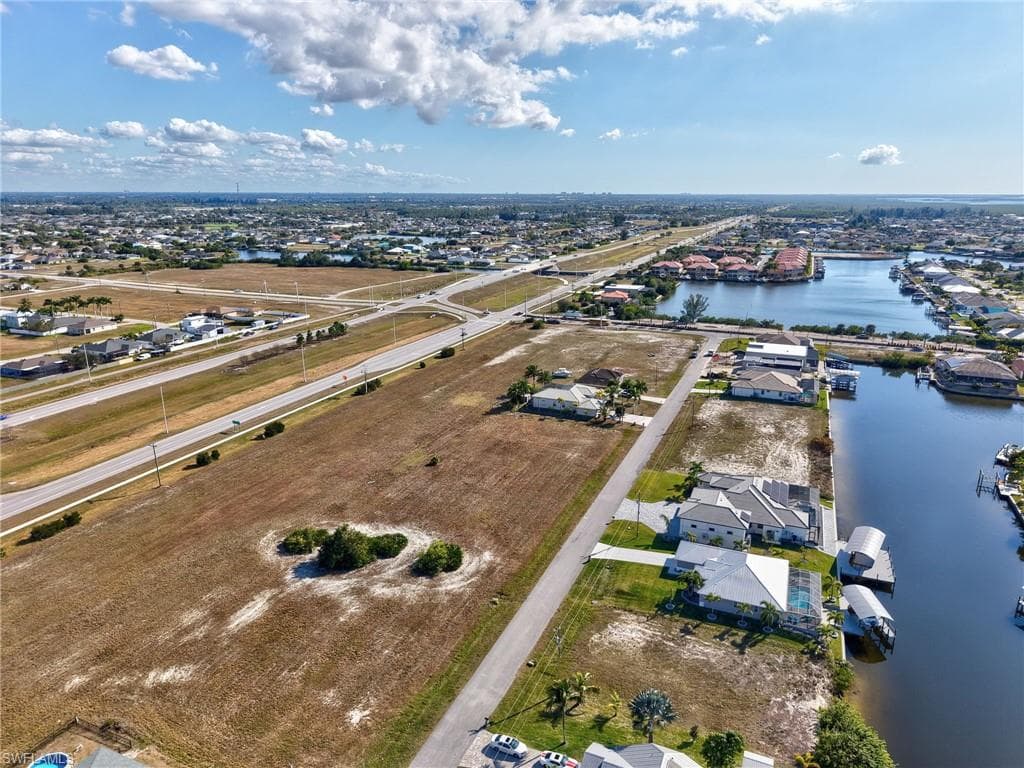 109 NW 32nd PL, CAPE CORAL FL 33993-7