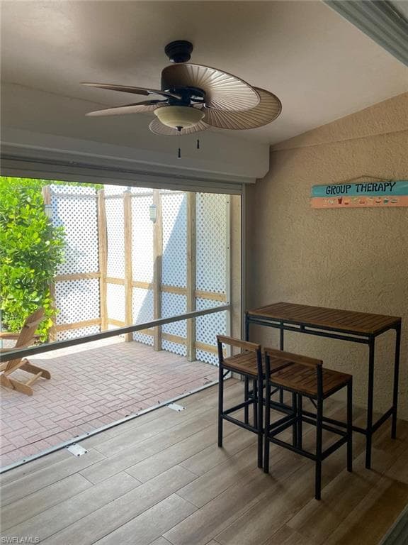 5301 Whitten DR # 81, NAPLES FL 34104-13