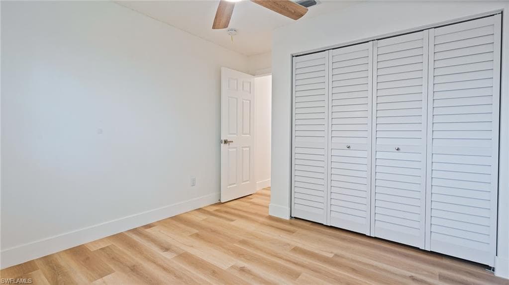 1393 White Cedar LN, NORTH FORT MYERS FL 33917-12