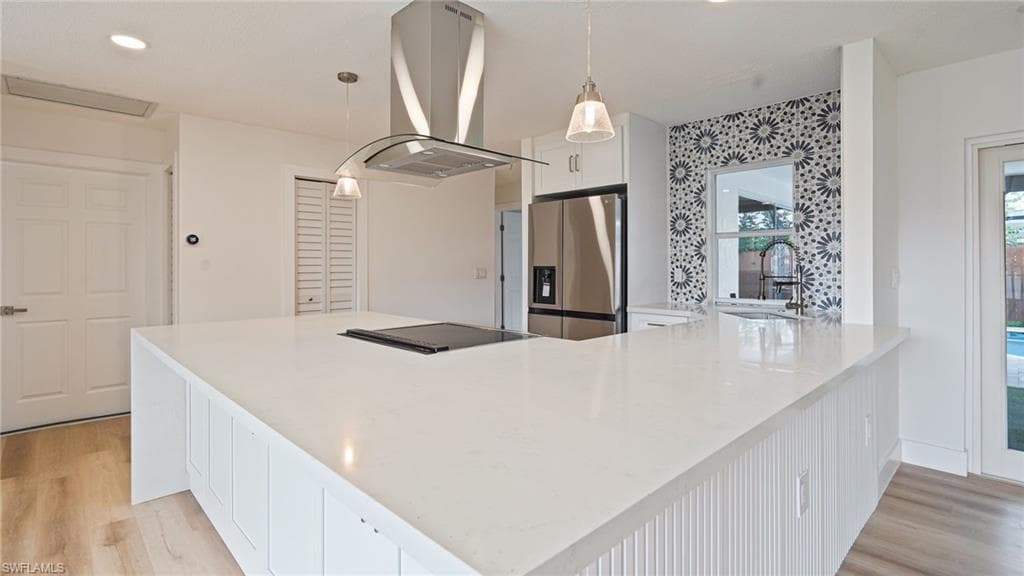 1393 White Cedar LN, NORTH FORT MYERS FL 33917-4