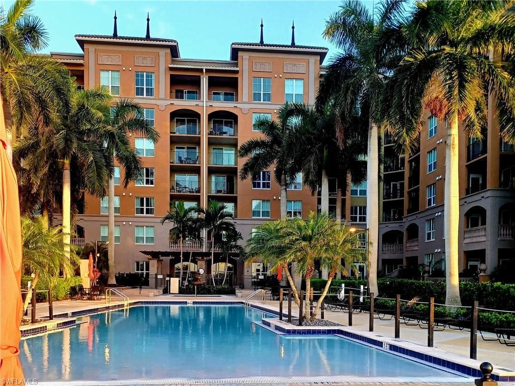 2825 Palm Beach BLVD 416-1