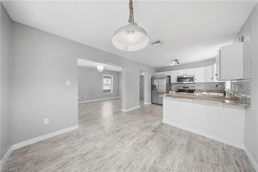 286 Leawood CIR, NAPLES FL 34104-5