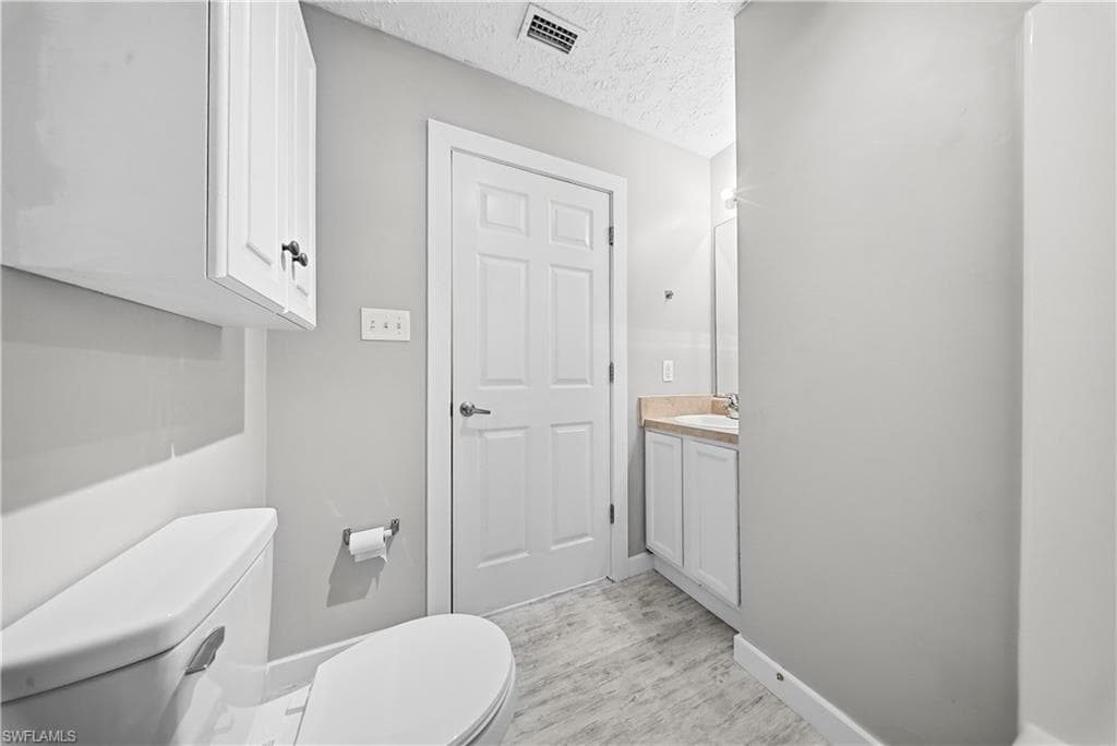 286 Leawood CIR, NAPLES FL 34104-11
