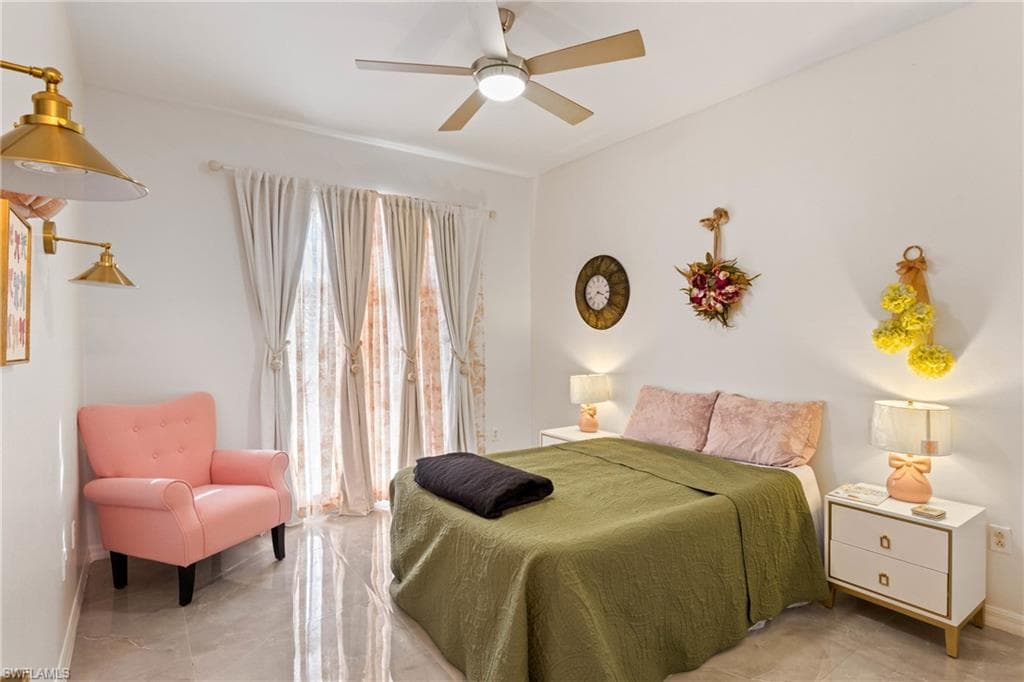 9346 Palm Island CIR, NORTH FORT MYERS FL 33903-27