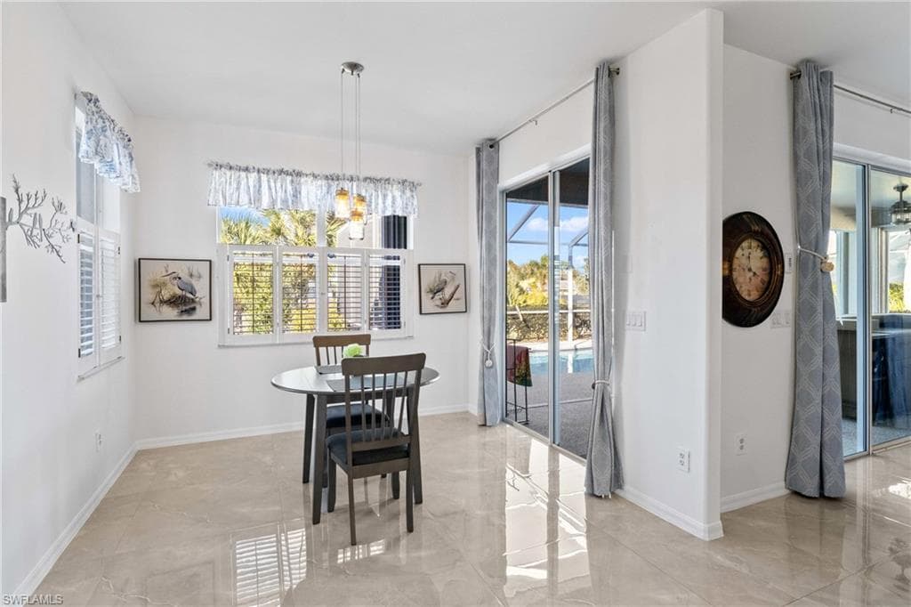 9346 Palm Island CIR, NORTH FORT MYERS FL 33903-17