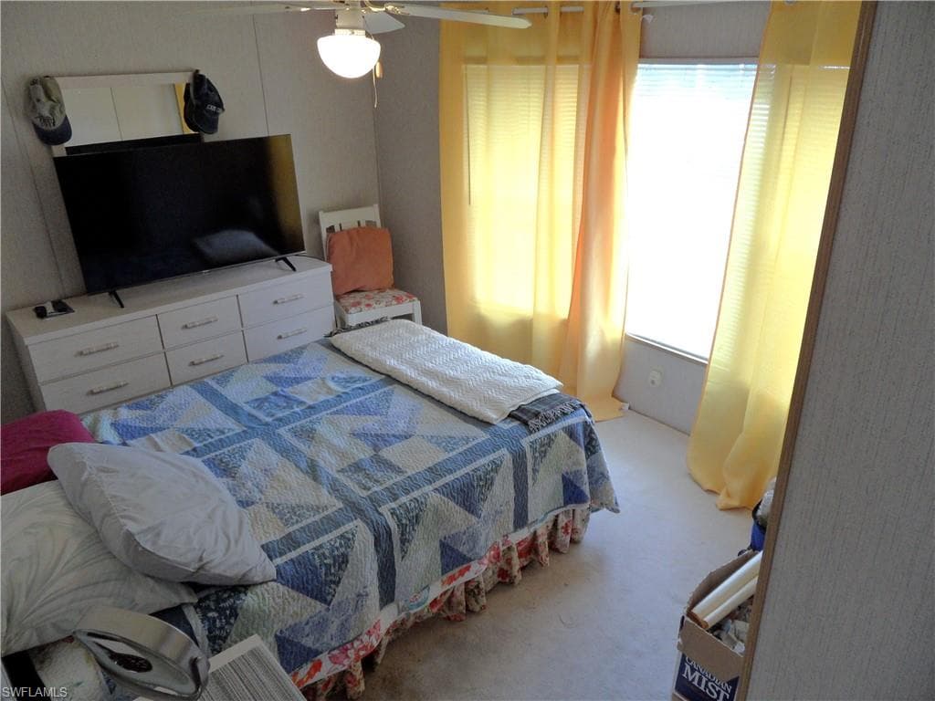 10580 Wales LOOP, BONITA SPRINGS FL 34135-12