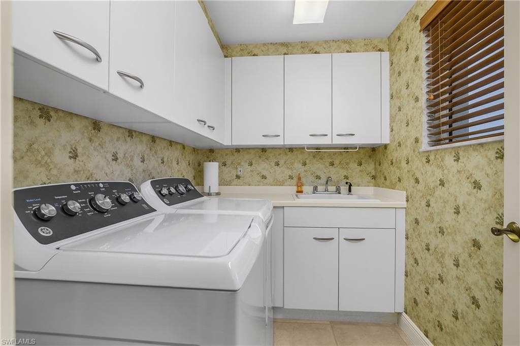 7225 Pelican Bay BLVD 402-27