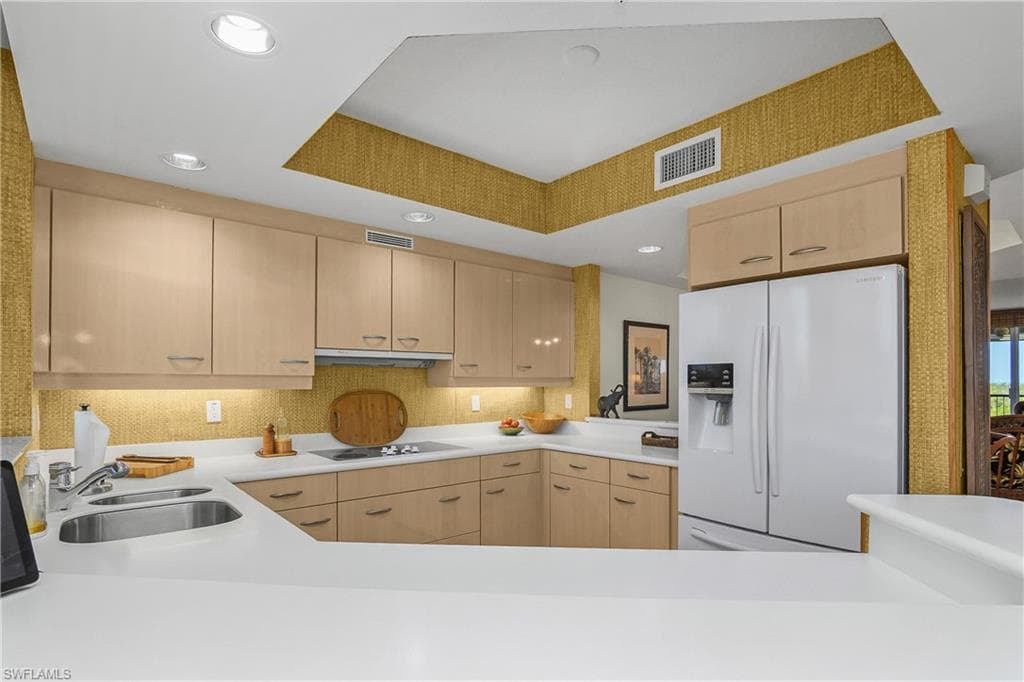 7225 Pelican Bay BLVD 402-13