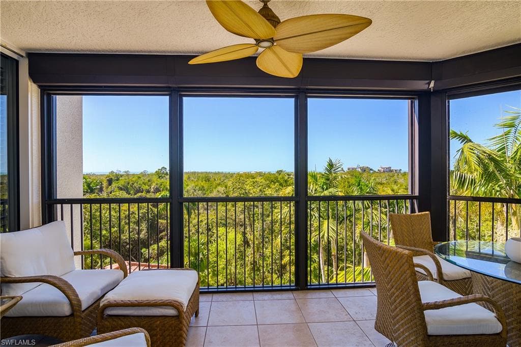 7225 Pelican Bay BLVD 402-30