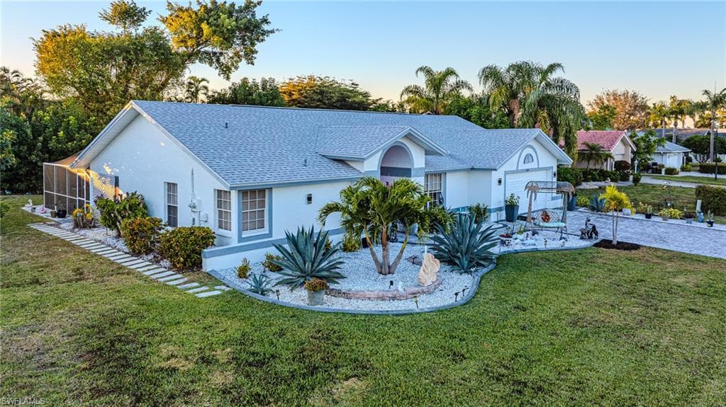 22690 Island Lakes DR, ESTERO FL 33928-25
