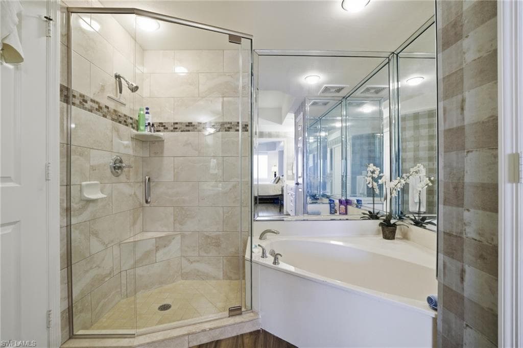 2797 1st ST # 503, FORT MYERS FL 33916-22