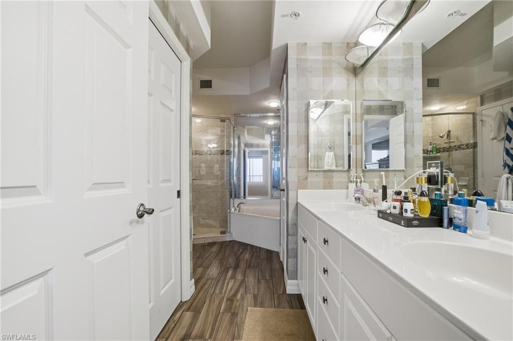 2797 1st ST # 503, FORT MYERS FL 33916-21