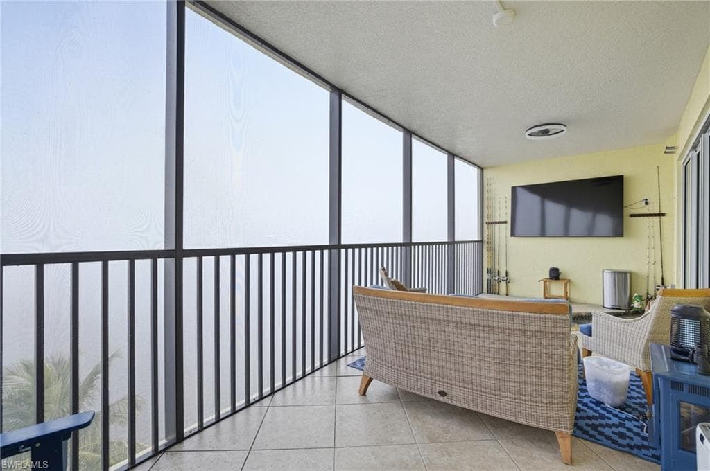 2797 1st ST # 503, FORT MYERS FL 33916-2