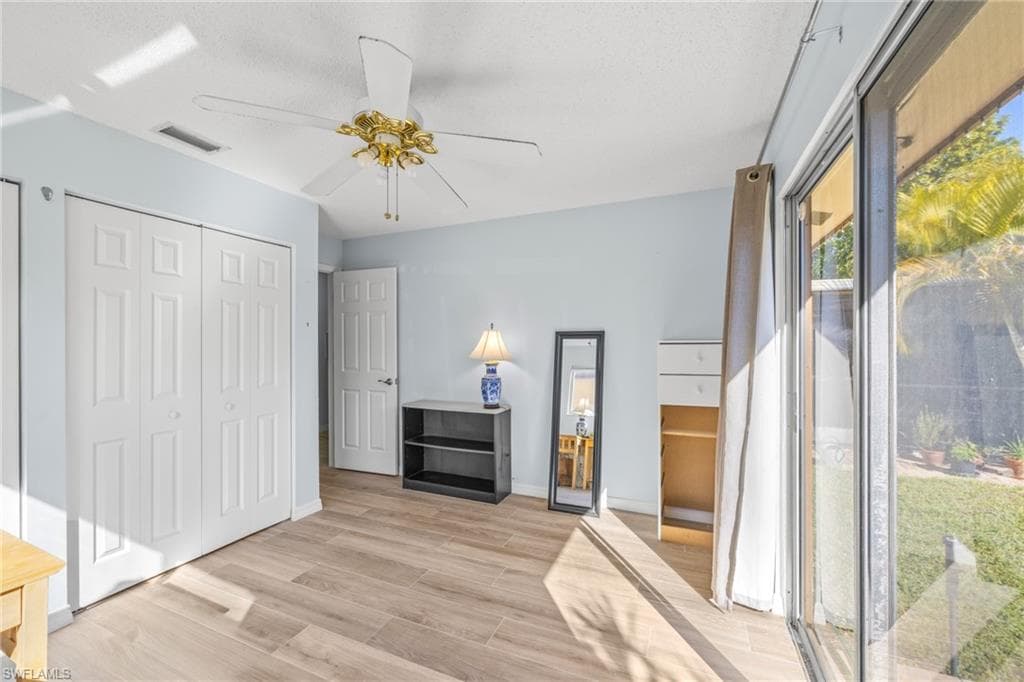 6486 Royal Woods DR, FORT MYERS FL 33908-26