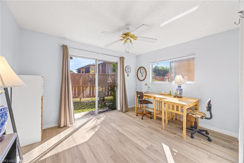 6486 Royal Woods DR, FORT MYERS FL 33908-25