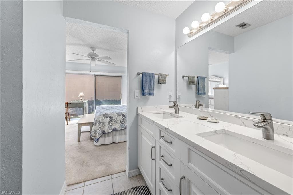 6486 Royal Woods DR, FORT MYERS FL 33908-21