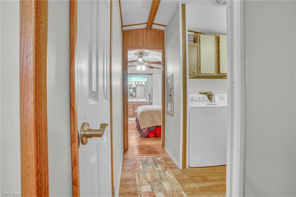 33 Plantation DR, EVERGLADES CITY FL 34139-26