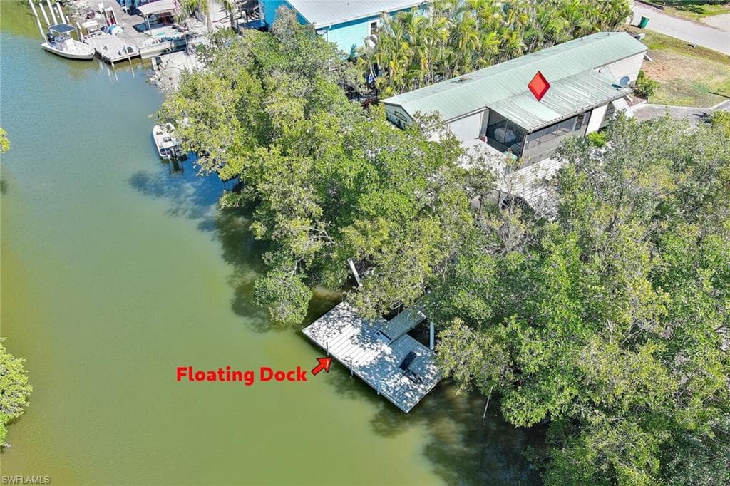 33 Plantation DR, EVERGLADES CITY FL 34139-5
