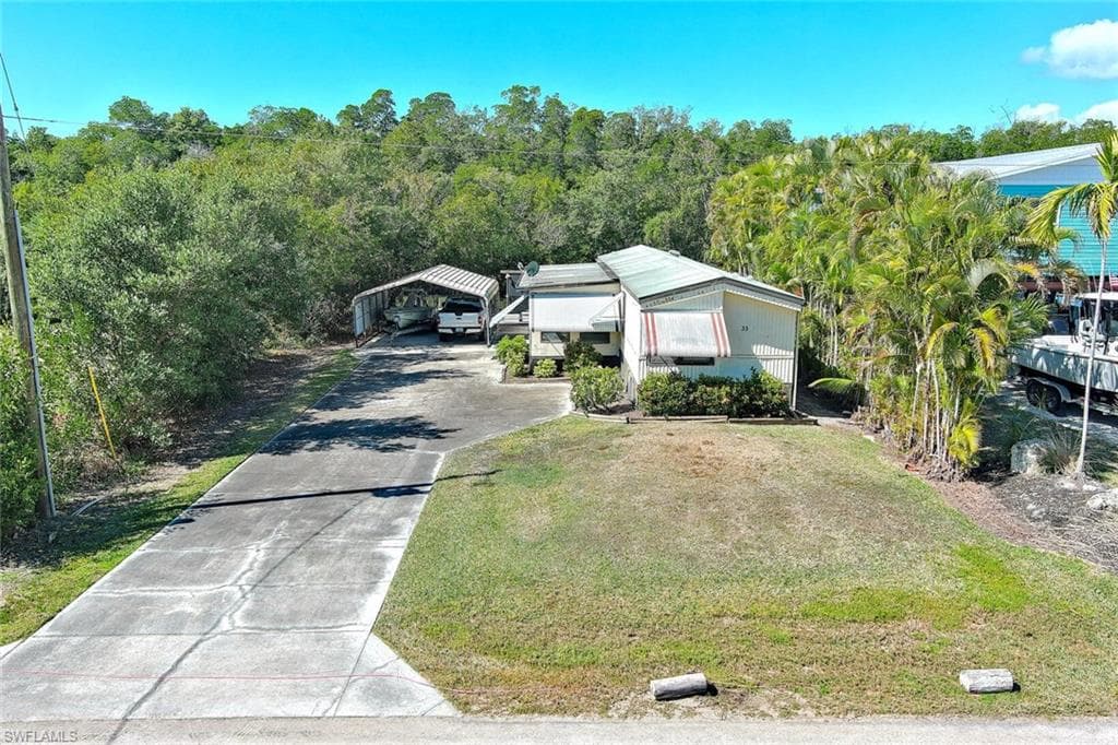 33 Plantation DR, EVERGLADES CITY FL 34139-35