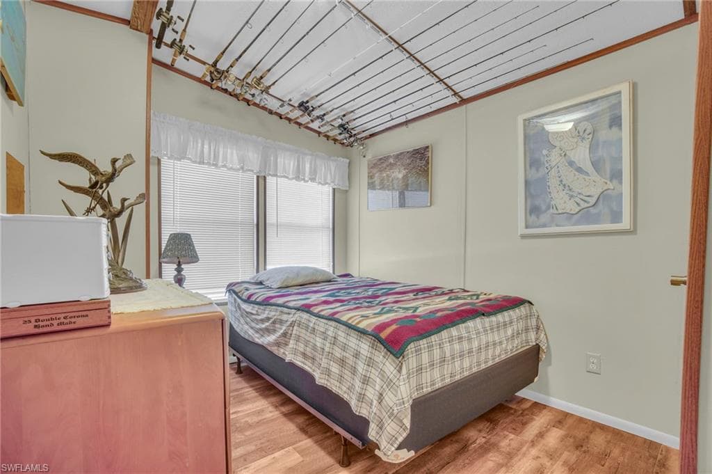 33 Plantation DR, EVERGLADES CITY FL 34139-27