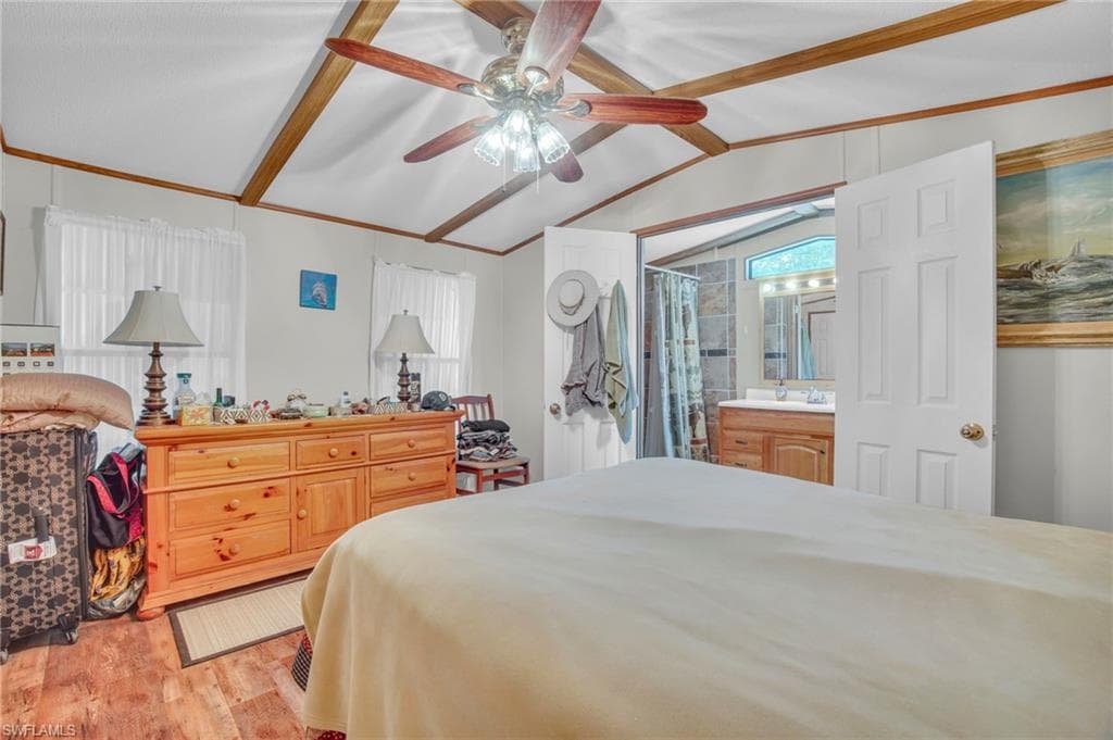 33 Plantation DR, EVERGLADES CITY FL 34139-19