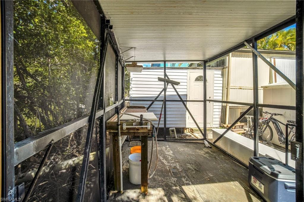 33 Plantation DR, EVERGLADES CITY FL 34139-7