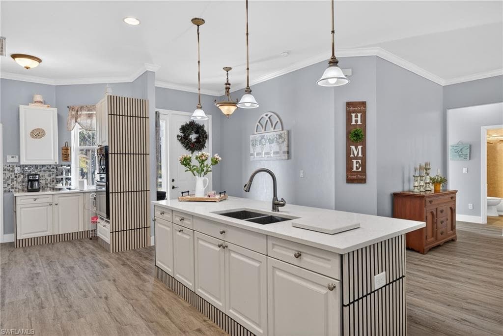4093 24th AVE SE, NAPLES FL 34117-4