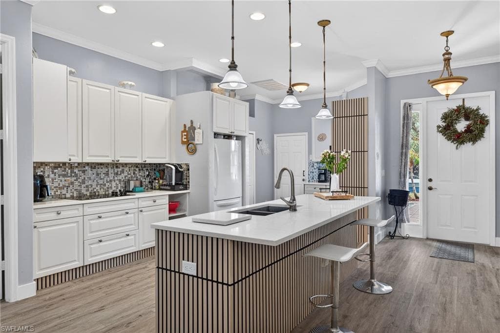 4093 24th AVE SE, NAPLES FL 34117-3