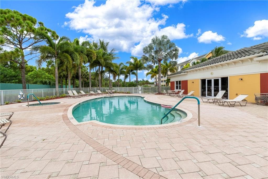 11041 Gulf Reflections DR # 306, FORT MYERS FL 33908-29