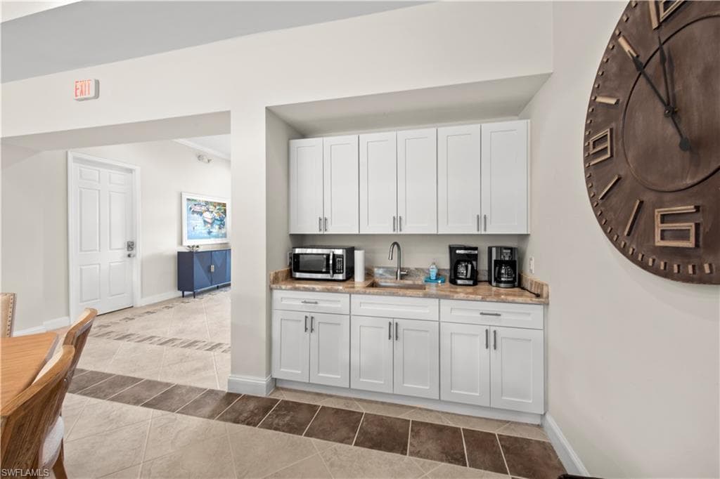11041 Gulf Reflections DR # 306, FORT MYERS FL 33908-39
