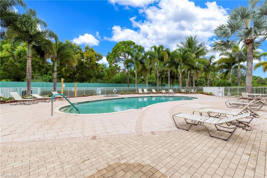 11041 Gulf Reflections DR # 306, FORT MYERS FL 33908-28