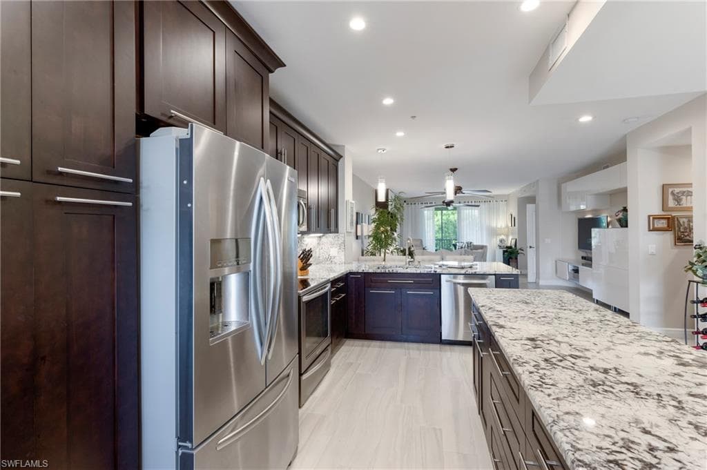 11041 Gulf Reflections DR # 306, FORT MYERS FL 33908-7