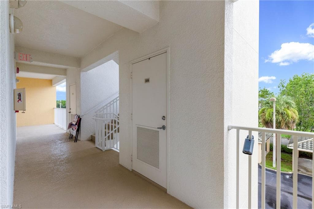 11041 Gulf Reflections DR # 306, FORT MYERS FL 33908-24