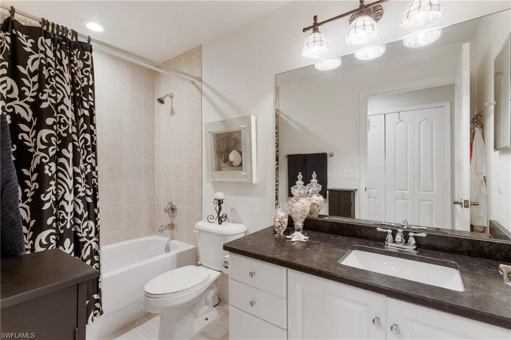 11041 Gulf Reflections DR # 306, FORT MYERS FL 33908-20