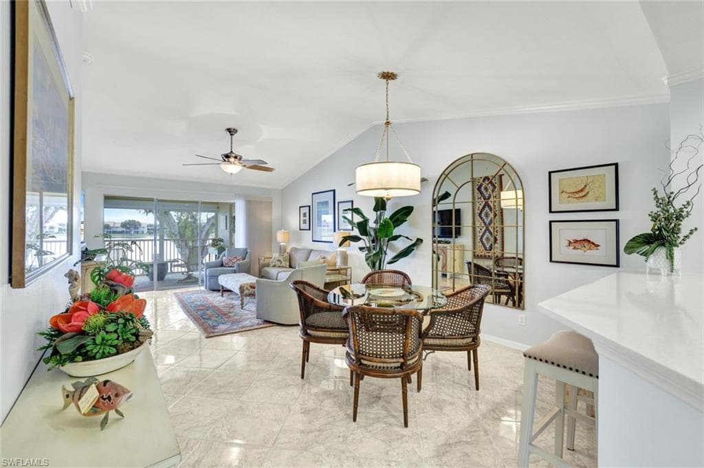 7742 Emerald CIR # V203, NAPLES FL 34109-3