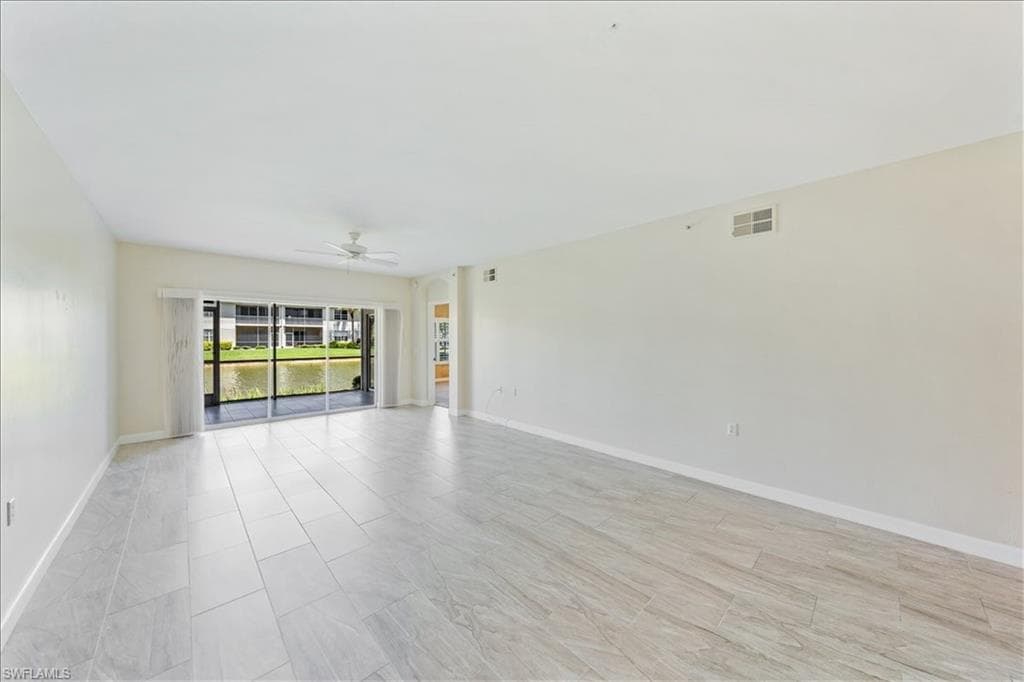 3009 Driftwood WAY # 2807, NAPLES FL 34109-4