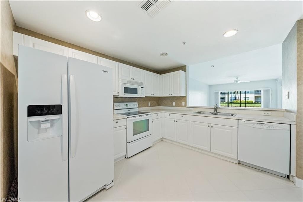 3009 Driftwood WAY # 2807, NAPLES FL 34109-9