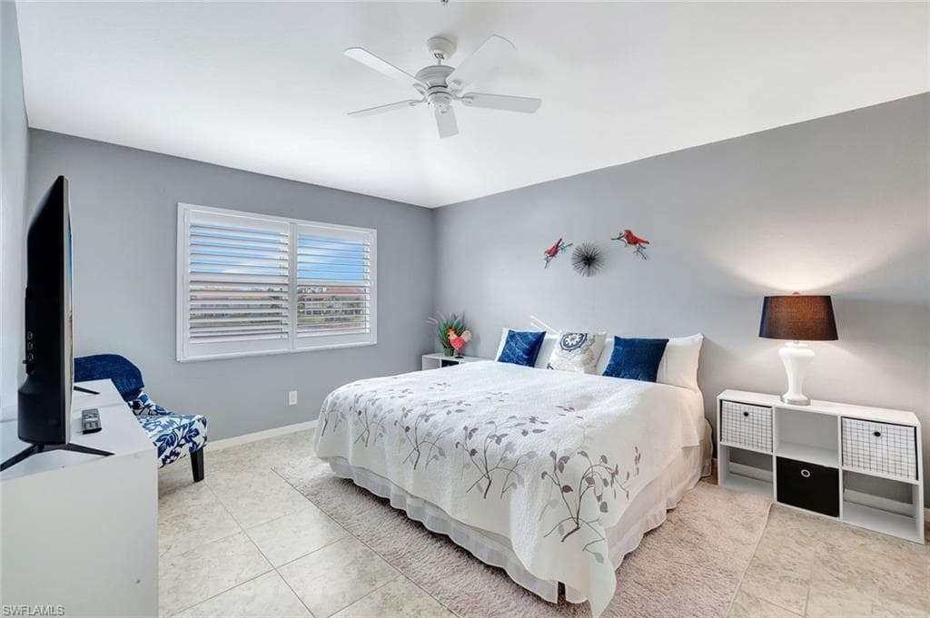 6270 Huntington Lakes CIR # 204, NAPLES FL 34119-7