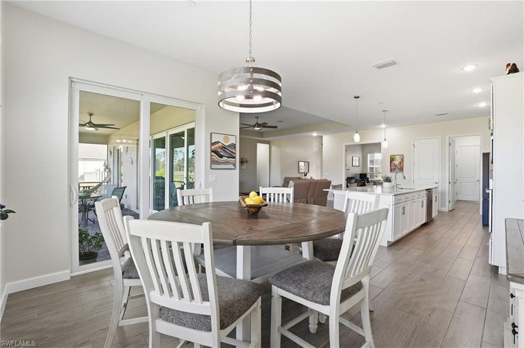 17040 Serengeti CIR, ALVA FL 33920-15