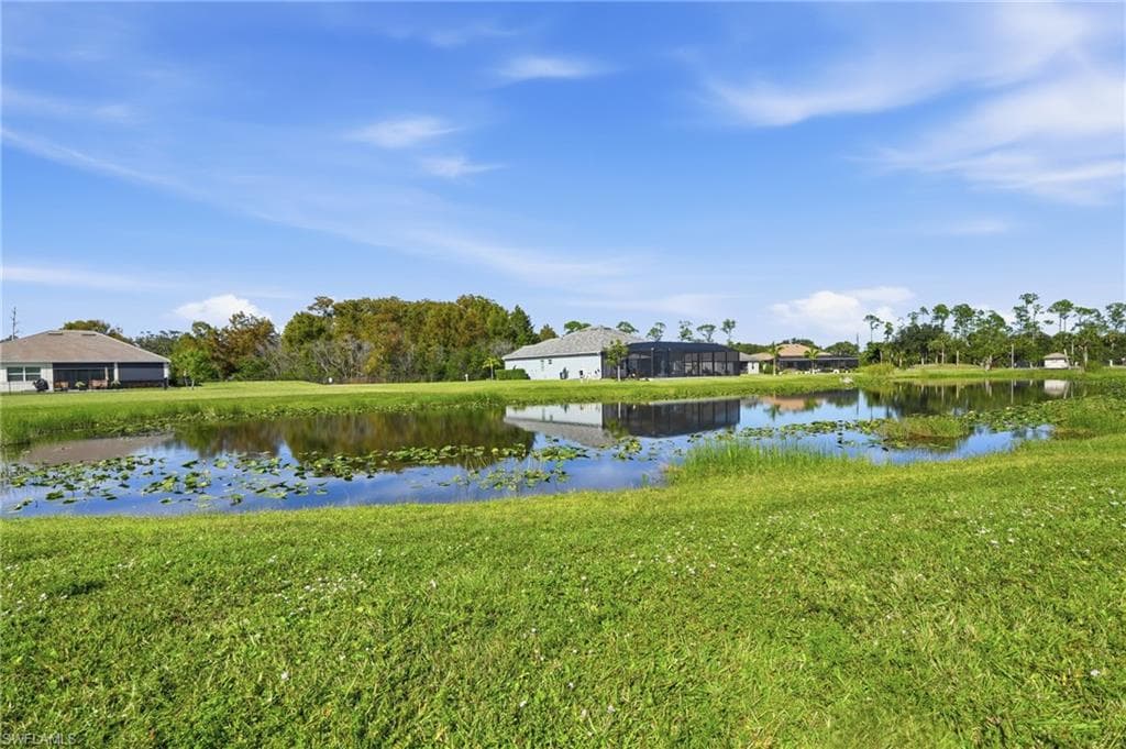 17040 Serengeti CIR, ALVA FL 33920-37